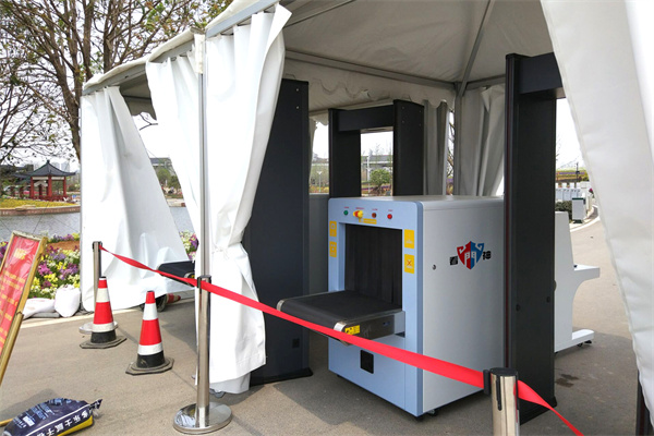 學(xué)校手機(jī)探測(cè)門(mén)將會(huì)得到更加廣泛的應(yīng)用